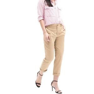 GAP girlfriend chino